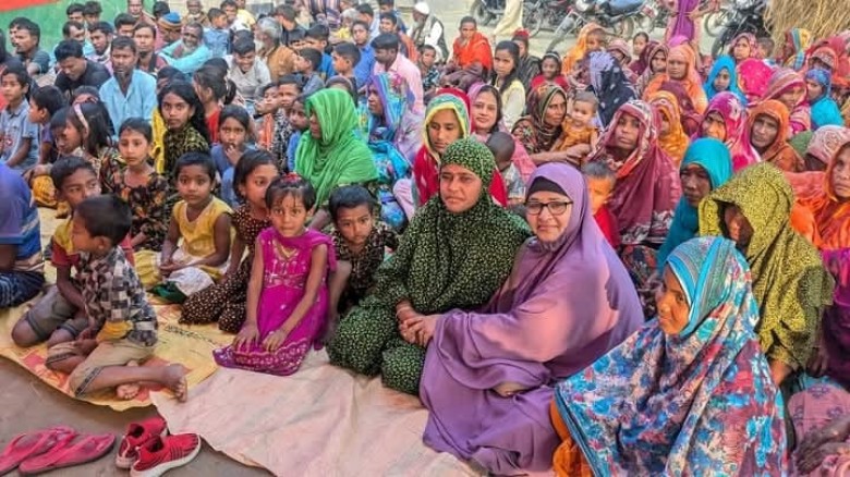 সংরক্ষিত নারী আসনে এমপি হিসেবে মিসেস শামিমা রহমান আপনকে দেখত