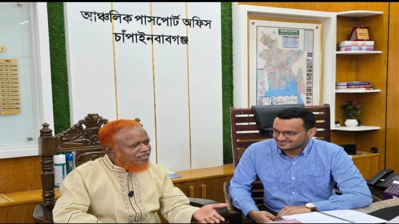 চাঁপাইনবাবগঞ্জ পাসপোর্ট অফিসে দুর্নীতি বন্ধে এমপি বুলবুলের ন