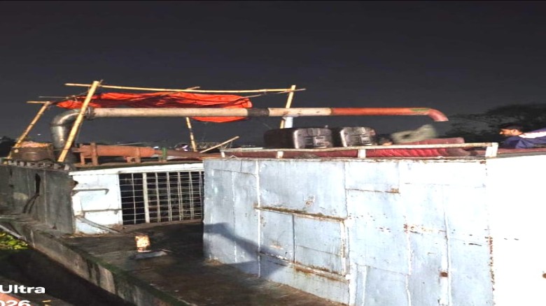রাজৈরে  মধ্যরাতে কুমার নদে বিশেষ অভিযান আটক ২ এক লক্ষ টাকা জ