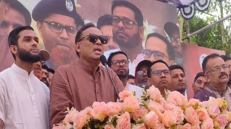 টিম ওয়ার্কের মাধ্যমে এলাকার উন্নয়ন ও শান্তি বজায় রাখতে হবেতথ