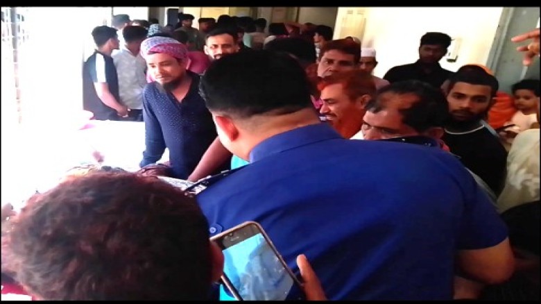 রাজৈরে জমি জমা সংক্রান্ত বিরোধে কুপিয়ে হত্যা, উত্তেজিত জনতার