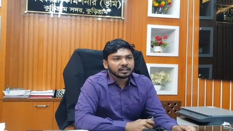 সাংবাদিক পরিচয়ে ভাই বলায়,রেগে গেলেন কুড়িগ্রাম সদর এসিল্যা