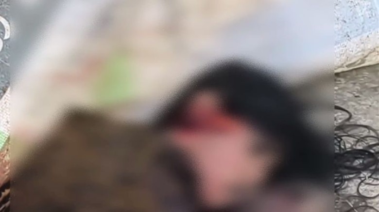 নওগাঁর নিয়ামতপুরে একই পরিবারের ৪ জনকে গলা কেটে হত্যা