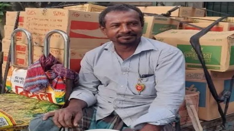 বাগমারায় গলায় ফাঁস দিয়ে আব্দুল হান্নান নামে এক যুবকের আত্মহত