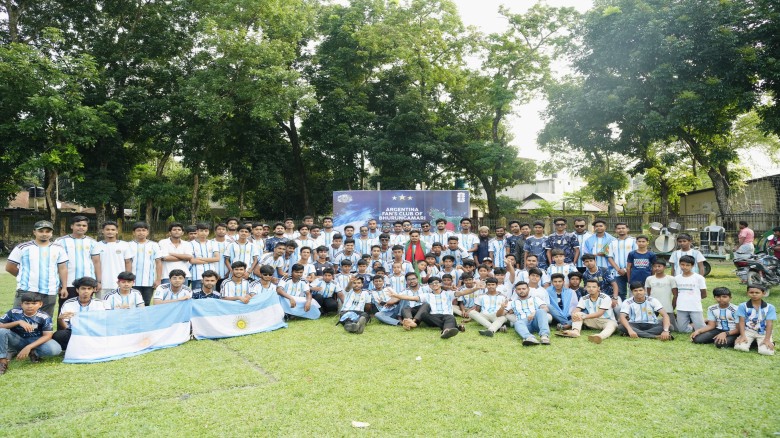 ভূরুঙ্গামারীতে আর্জেন্টিনা ফ্যান্স ক্লাবের বিশাল মিলনমেলা ও 