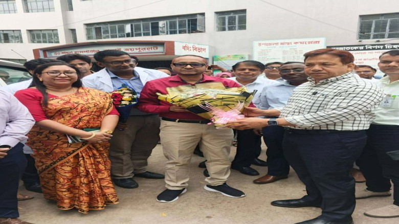 কালাই স্বাস্থ্য কমপ্লেক্স পরিদর্শনে স্বাস্থ্য সচিব, অনিয়মে ক