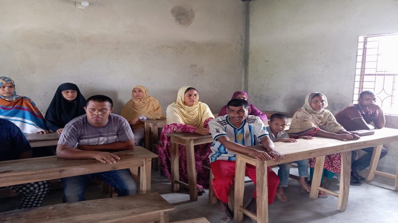 ১২ বছরেও এমপিওভুক্ত হয়নি কালাই অটিস্টিক বিদ্যালয়,বিনা বেতনে 