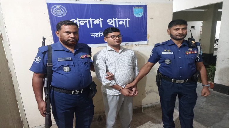 পলাশে দলিল রেজিস্ট্রিতে জালিয়াতি: ভুয়া ‘সিভিল কোর্ট কমিশনার’