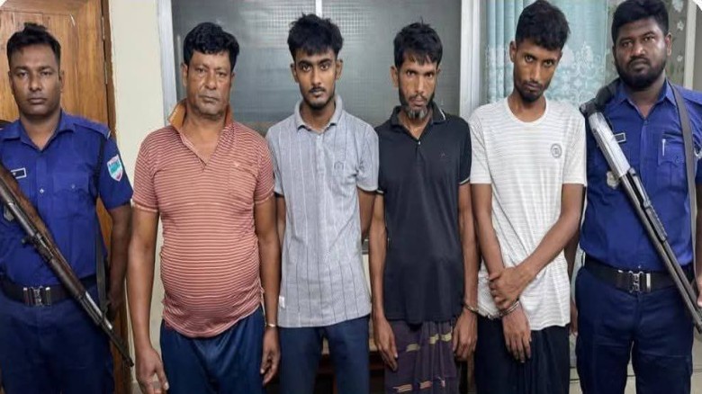 যশোরে৪০০ পিস ইয়াবাসহ শীর্ষ মাদক ব্যবসায়ী জলিল ও ৩ সহযোগী গ্র