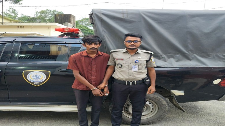 ডিএনসির অভিযানে বগুড়া ‘শাজাহানপুরে ১ গ্রাম গাঁজাসহ যুবক গ্রে