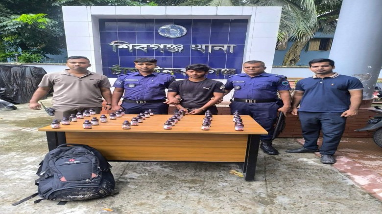 “৩৬  বোতল এস্কাফ সিরাপসহ ০১ জন আসামী গ্রেফতার”